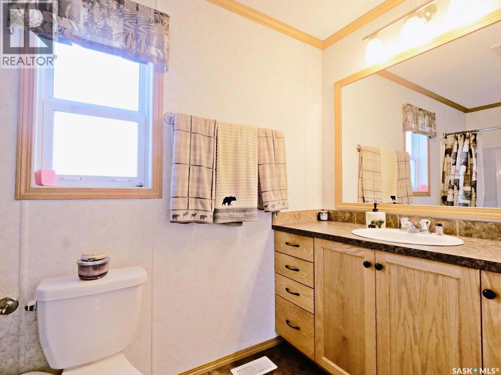 10 Prairie View Crescent, Rosetown, Saskatchewan  S0L 2V0 - Photo 37 - SK031001