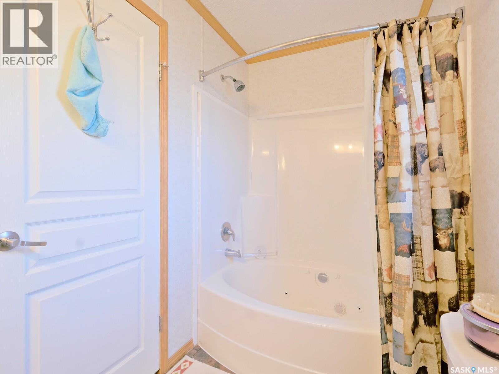 10 Prairie View Crescent, Rosetown, Saskatchewan  S0L 2V0 - Photo 38 - SK031001