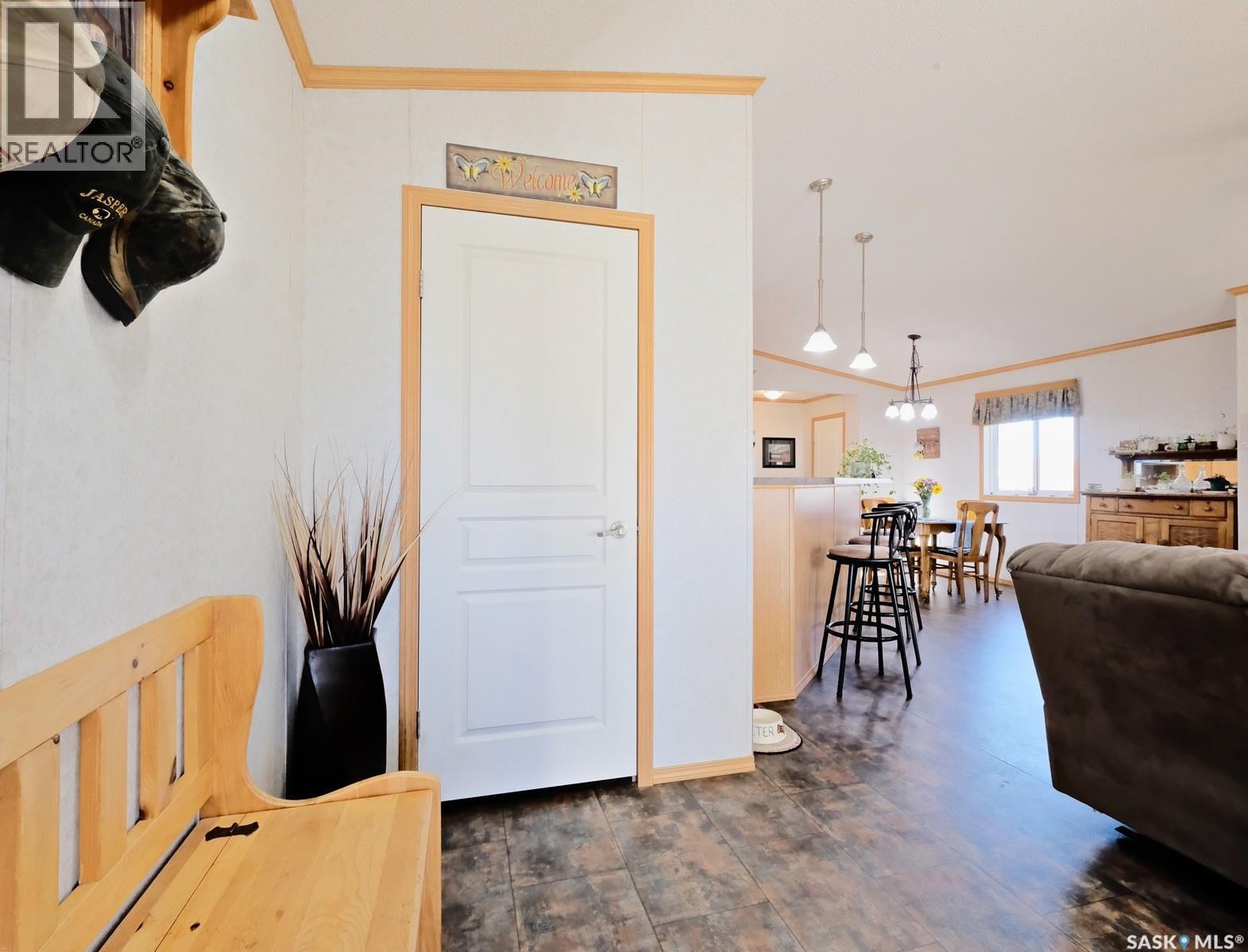 10 Prairie View Crescent, Rosetown, Saskatchewan  S0L 2V0 - Photo 6 - SK031001