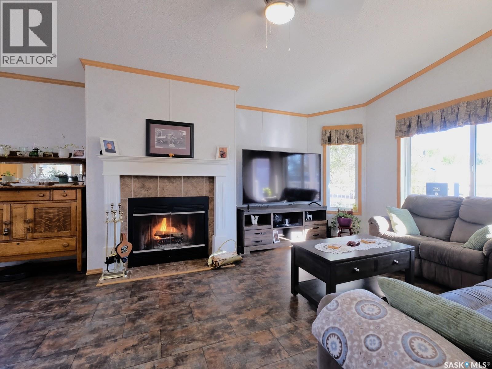 10 Prairie View Crescent, Rosetown, Saskatchewan  S0L 2V0 - Photo 7 - SK031001