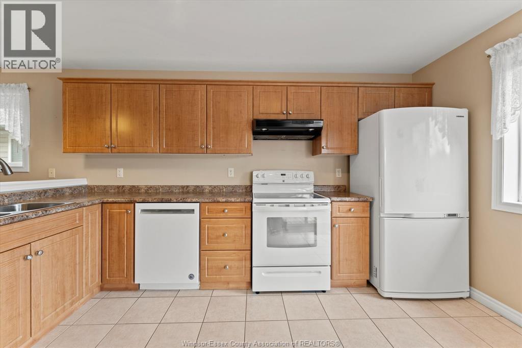 2538 Duneshill, Windsor, Ontario  N8P 1Y2 - Photo 10 - 26005975