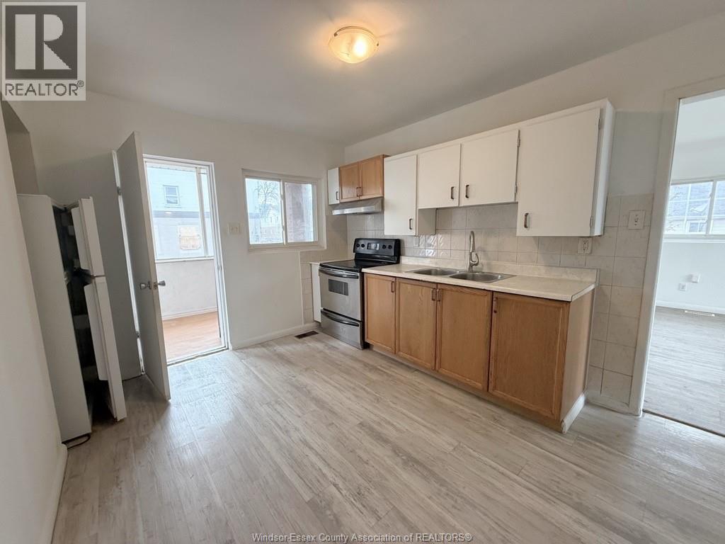 509 Aylmer Avenue Unit# Main, Windsor, Ontario  N9A 1T7 - Photo 10 - 26005969