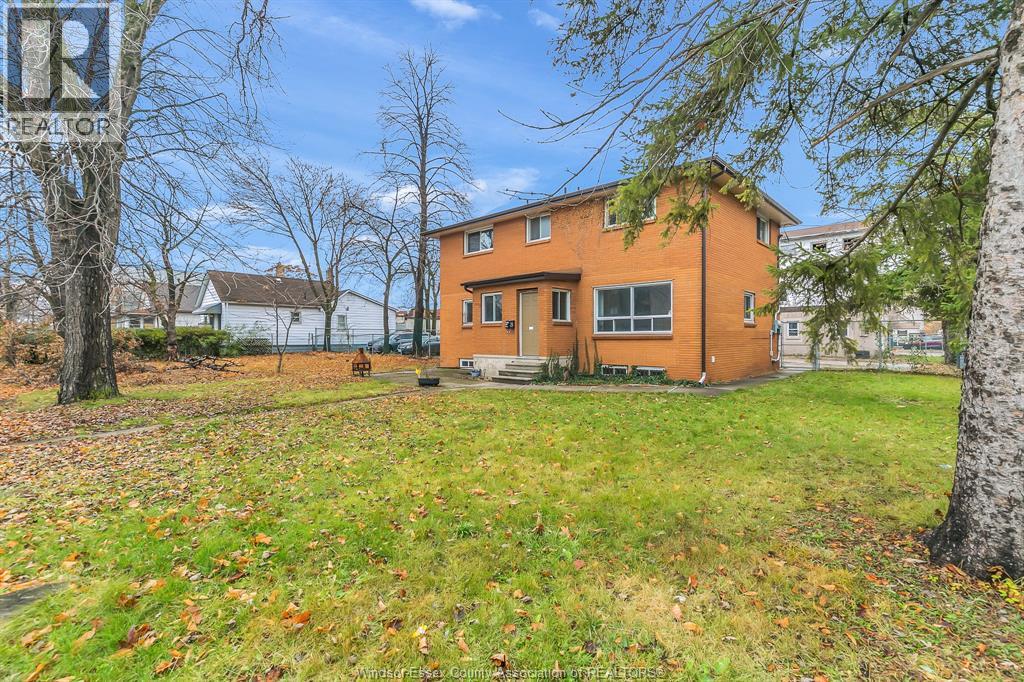 509 Aylmer Avenue Unit# Main, Windsor, Ontario  N9A 1T7 - Photo 6 - 26005969