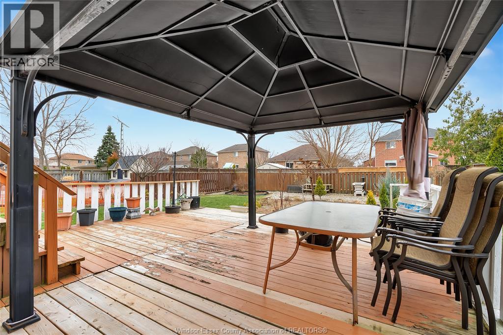 12721 Northfield Way, Tecumseh, Ontario N8N 4W8 - Photo 27 - 26005937