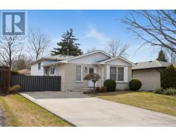 24 GRENOBLE ROAD, Hamilton, Ontario