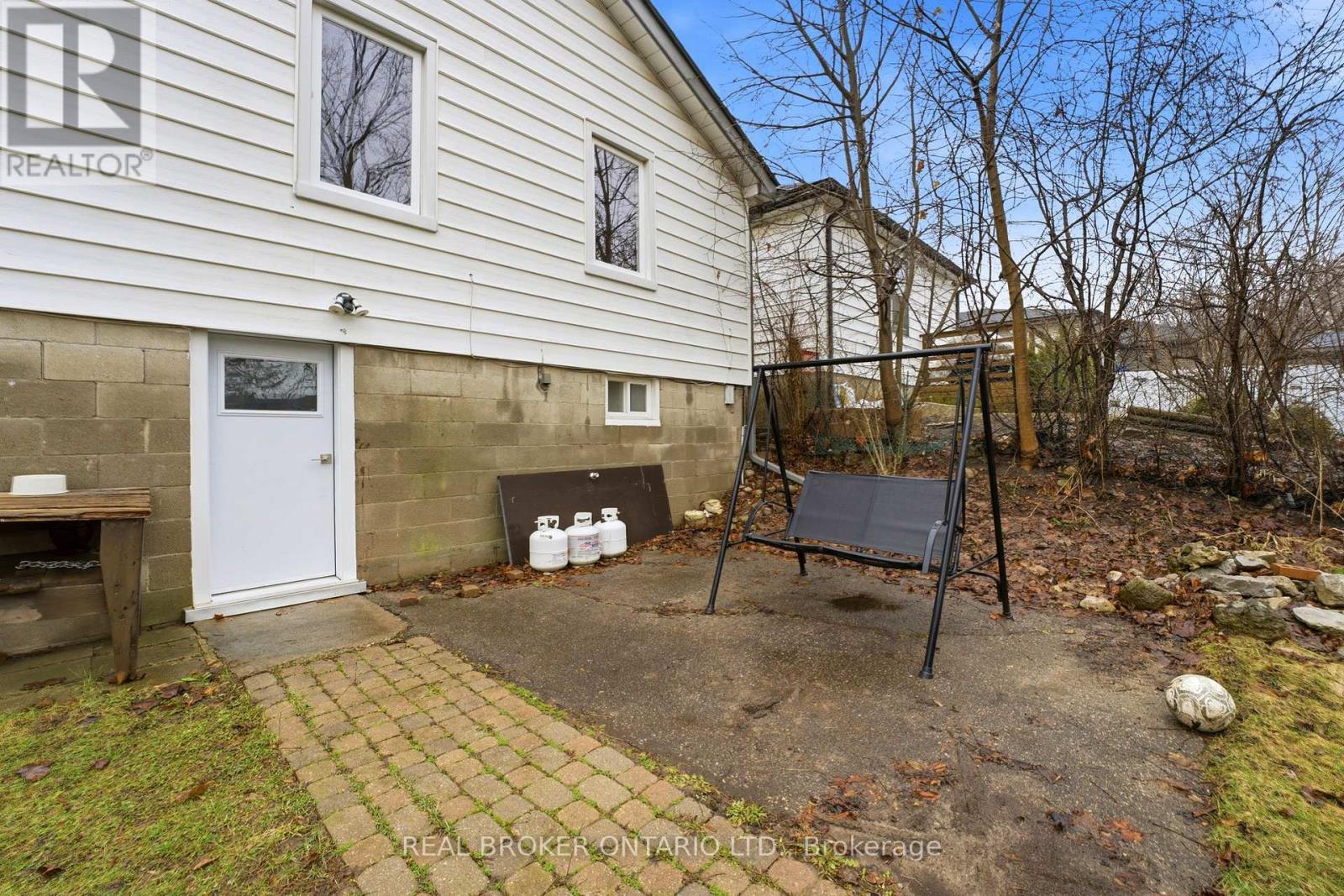 9 Mercer Road, Cambridge, Ontario  N1R 5A6 - Photo 23 - X12909478