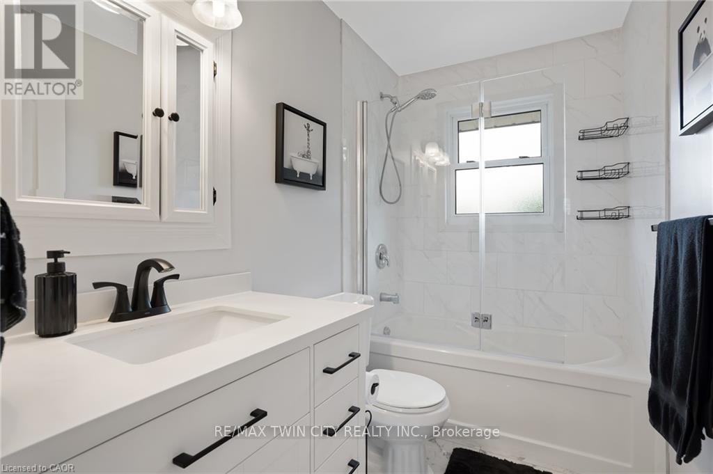 7011 Wellington Road 124 Road, Guelph/eramosa, Ontario  N1H 6J4 - Photo 12 - X12909512