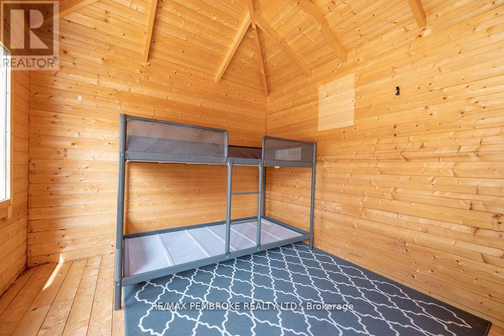 502 Mary Street, Pembroke, Ontario  K8A 5X1 - Photo 40 - X12372734