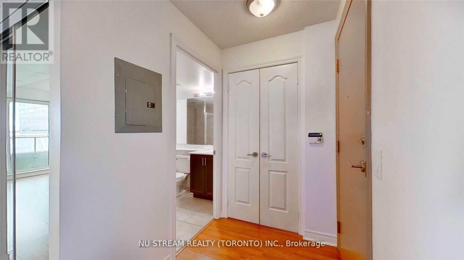 518 - 70 Town Centre Court, Toronto (Bendale), Ontario  M1P 0B2 - Photo 18 - E12822576