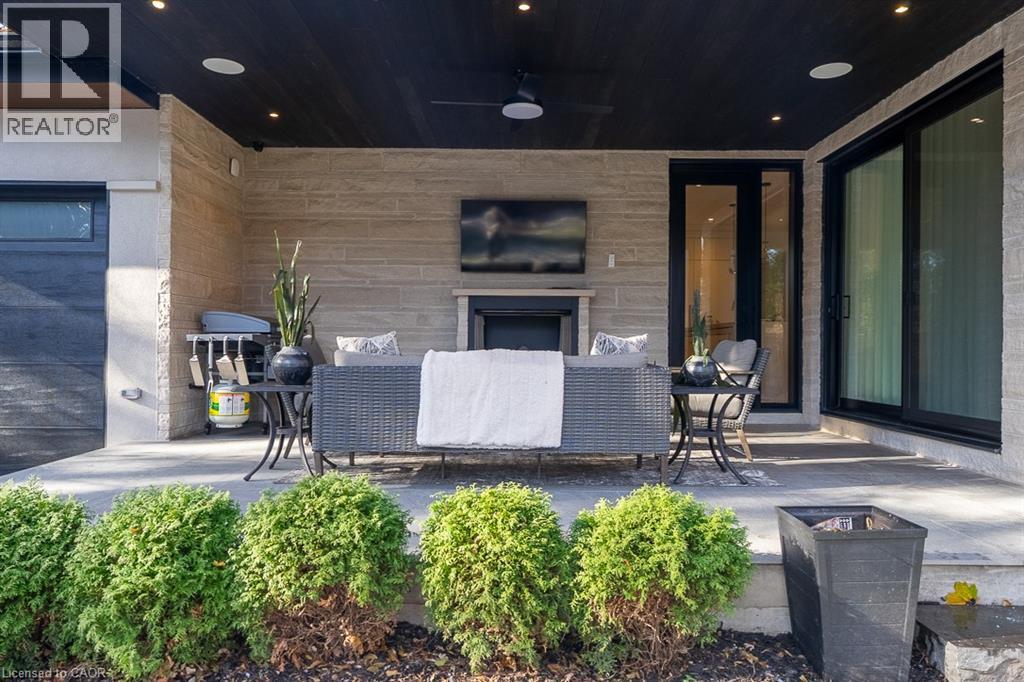 540 Patricia Drive, Oakville, Ontario  L6K 1M2 - Photo 40 - 40814197