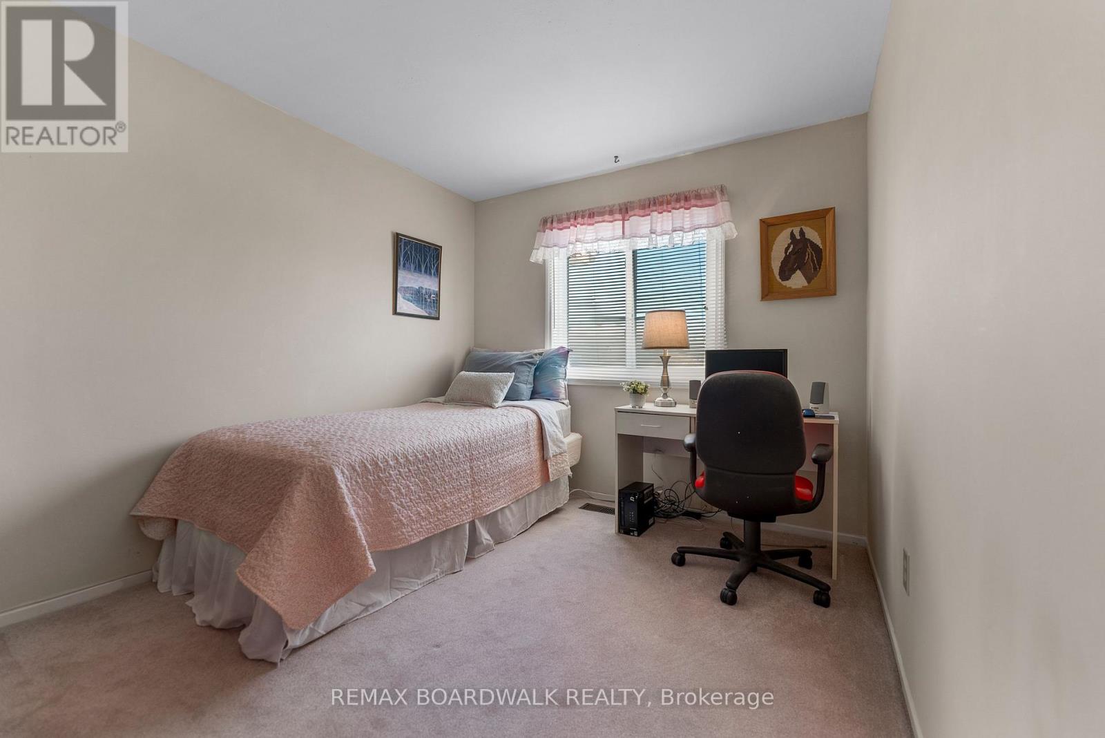 402 Sandhamn Private, Ottawa, Ontario  K1T 2Y9 - Photo 11 - X12734642