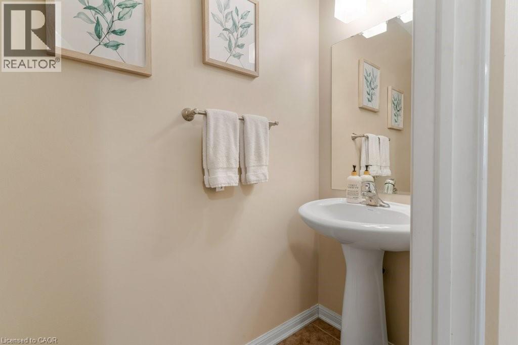 71 Garth Massey Drive Unit# 71, Cambridge, Ontario  N1T 2G8 - Photo 6 - 40813013