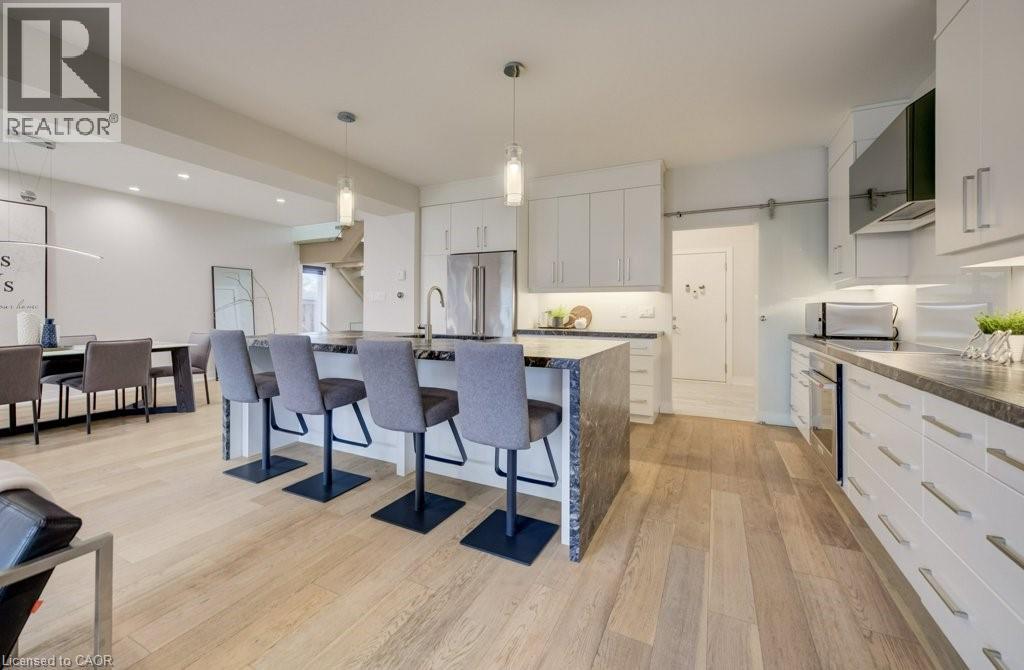 204 Carriage Way, Waterloo, Ontario  N2K 0C6 - Photo 15 - 40803937