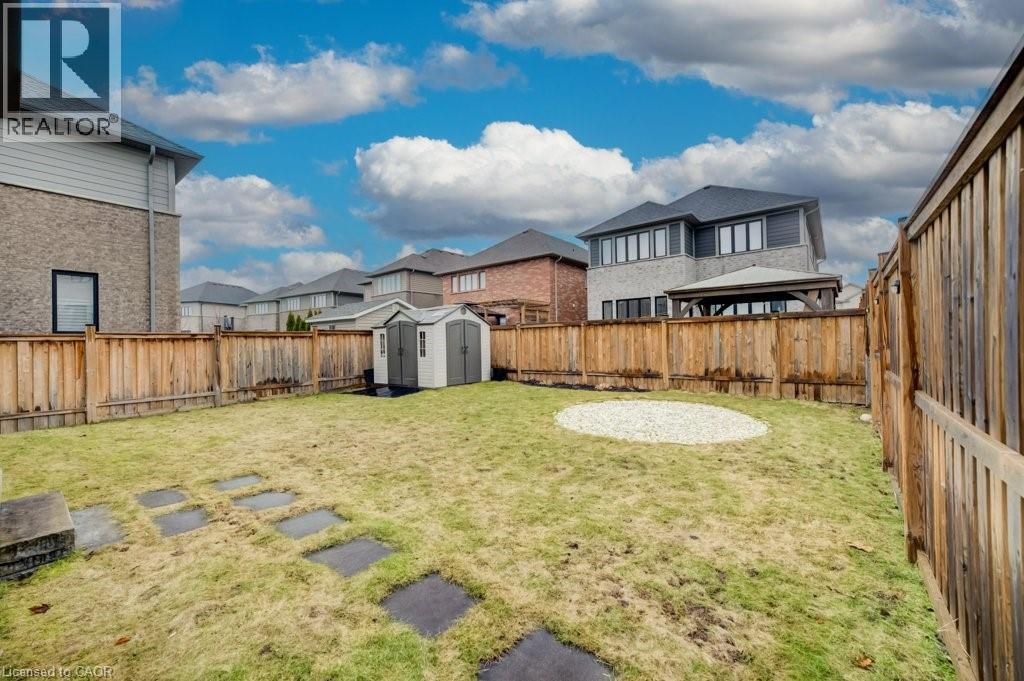 204 Carriage Way, Waterloo, Ontario  N2K 0C6 - Photo 45 - 40803937