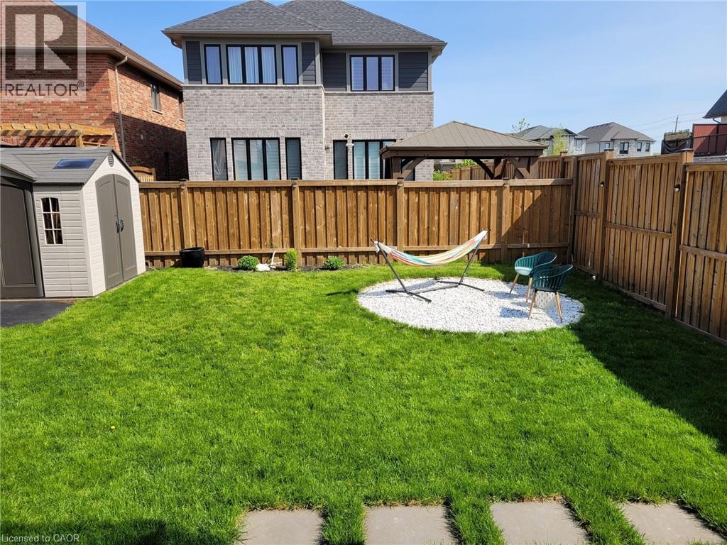 204 Carriage Way, Waterloo, Ontario  N2K 0C6 - Photo 47 - 40803937