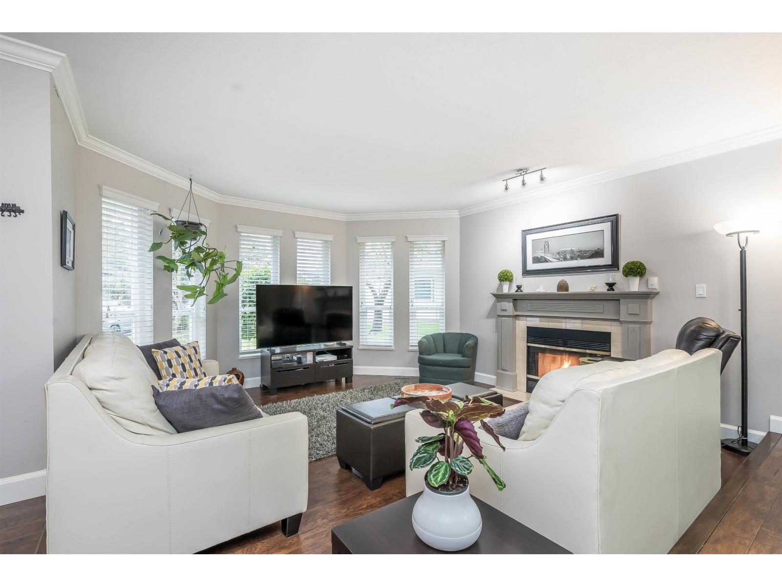 14086 17 Avenue, Surrey, British Columbia  V4A 8K4 - Photo 3 - R3100717