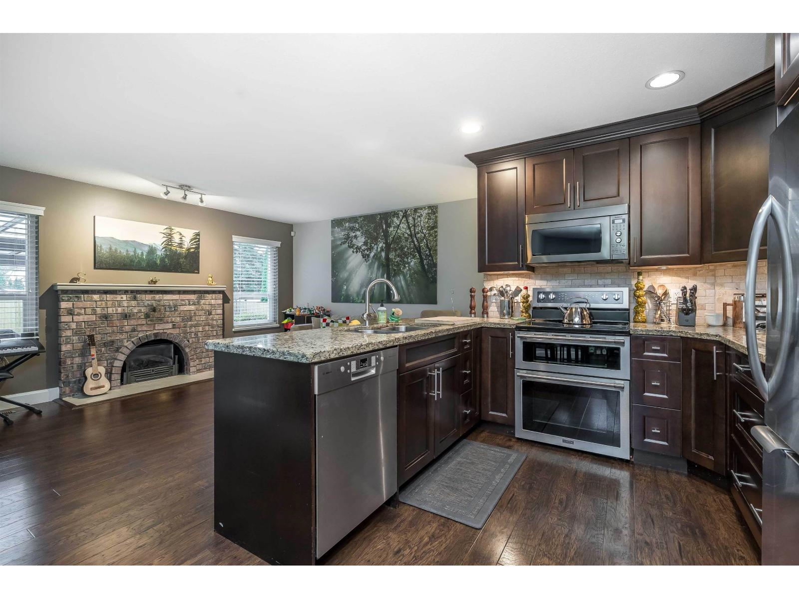 14086 17 Avenue, Surrey, British Columbia  V4A 8K4 - Photo 8 - R3100717