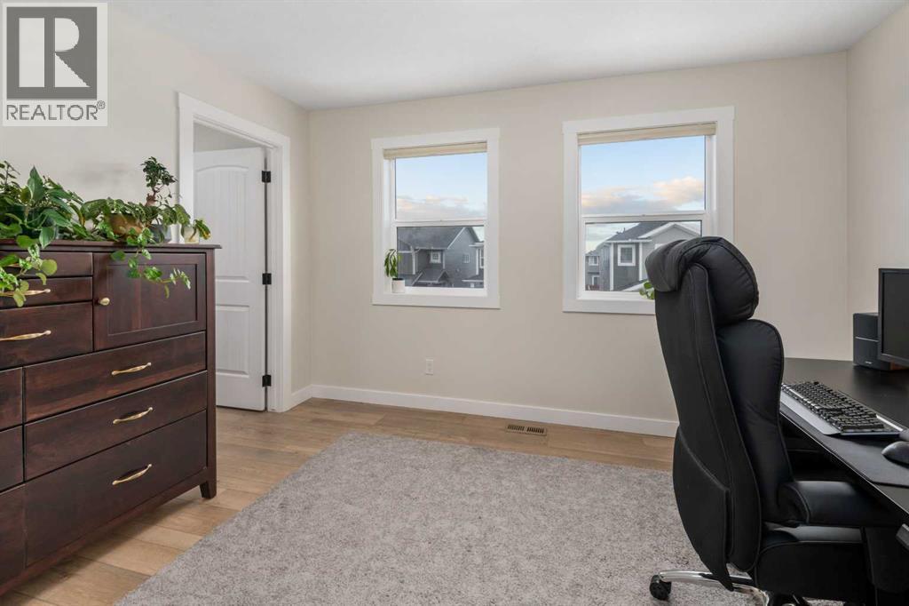 1093 Midtown Avenue Sw, Airdrie, Alberta  T4B 5M9 - Photo 29 - A2292957