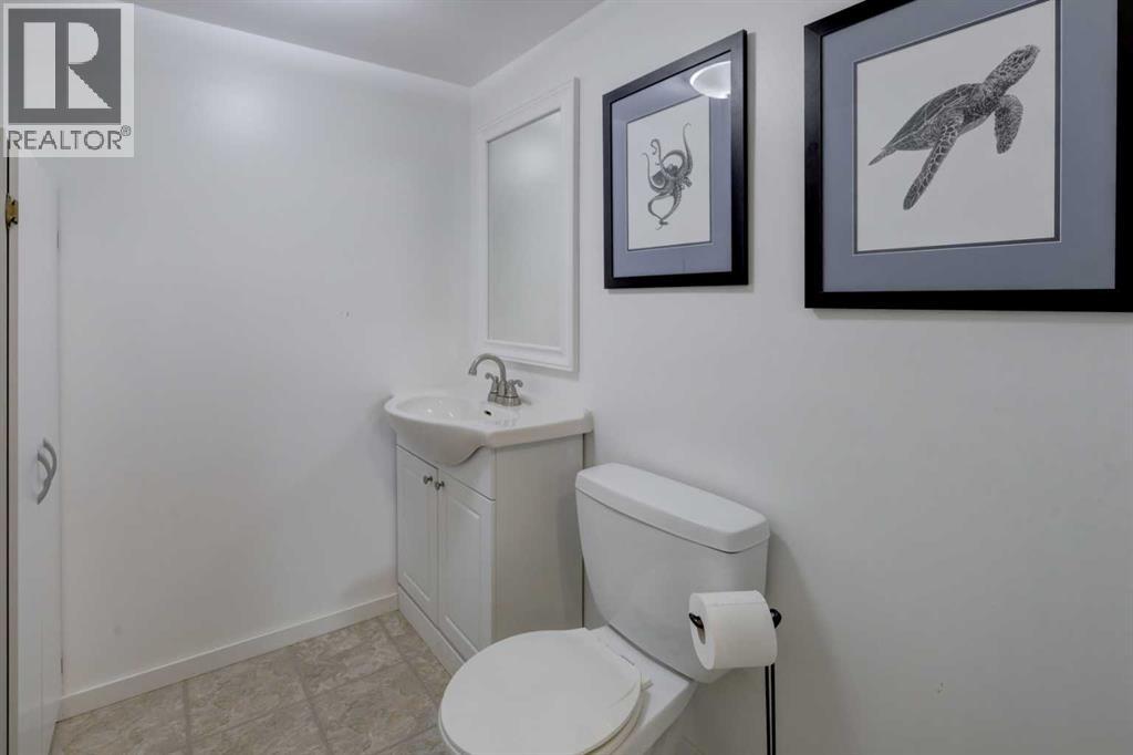 124 Stonegate Close NW, Airdrie, Alberta  T4B 2V2 - Photo 27 - A2293005