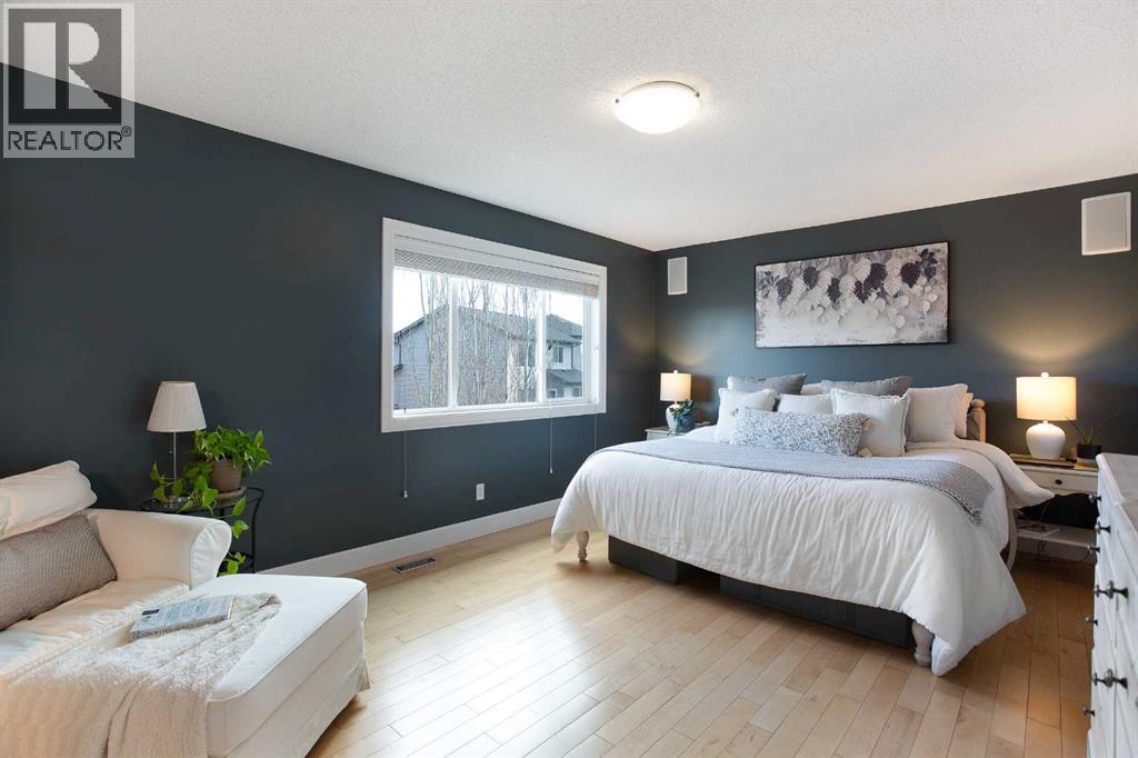 2016 Windsong Drive SW, Airdrie, Alberta  T4B 0P6 - Photo 25 - A2293326