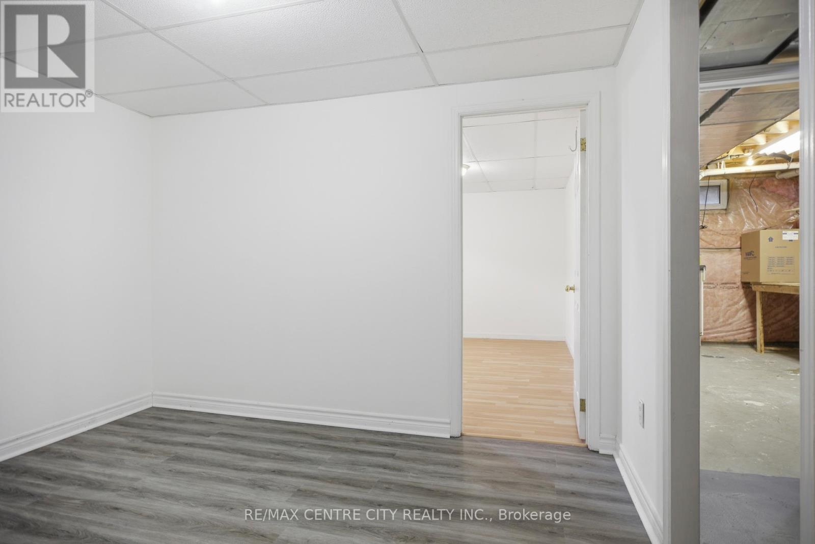 Photo 14 of 24 for 14 Juno Drive