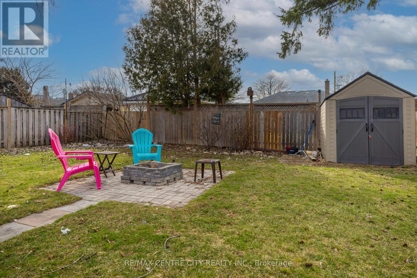 Photo 20 of 23 for 32 Coyne Street