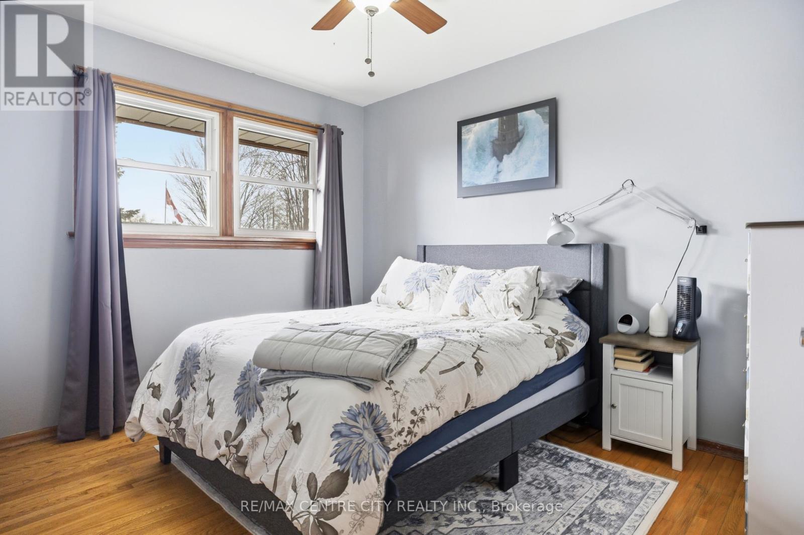 Photo 9 of 23 for 32 Coyne Street