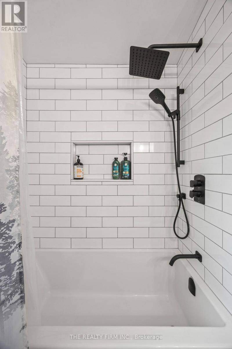 154 Colborne Street, London East, Ontario  N6B 2R9 - Photo 25 - X12909828