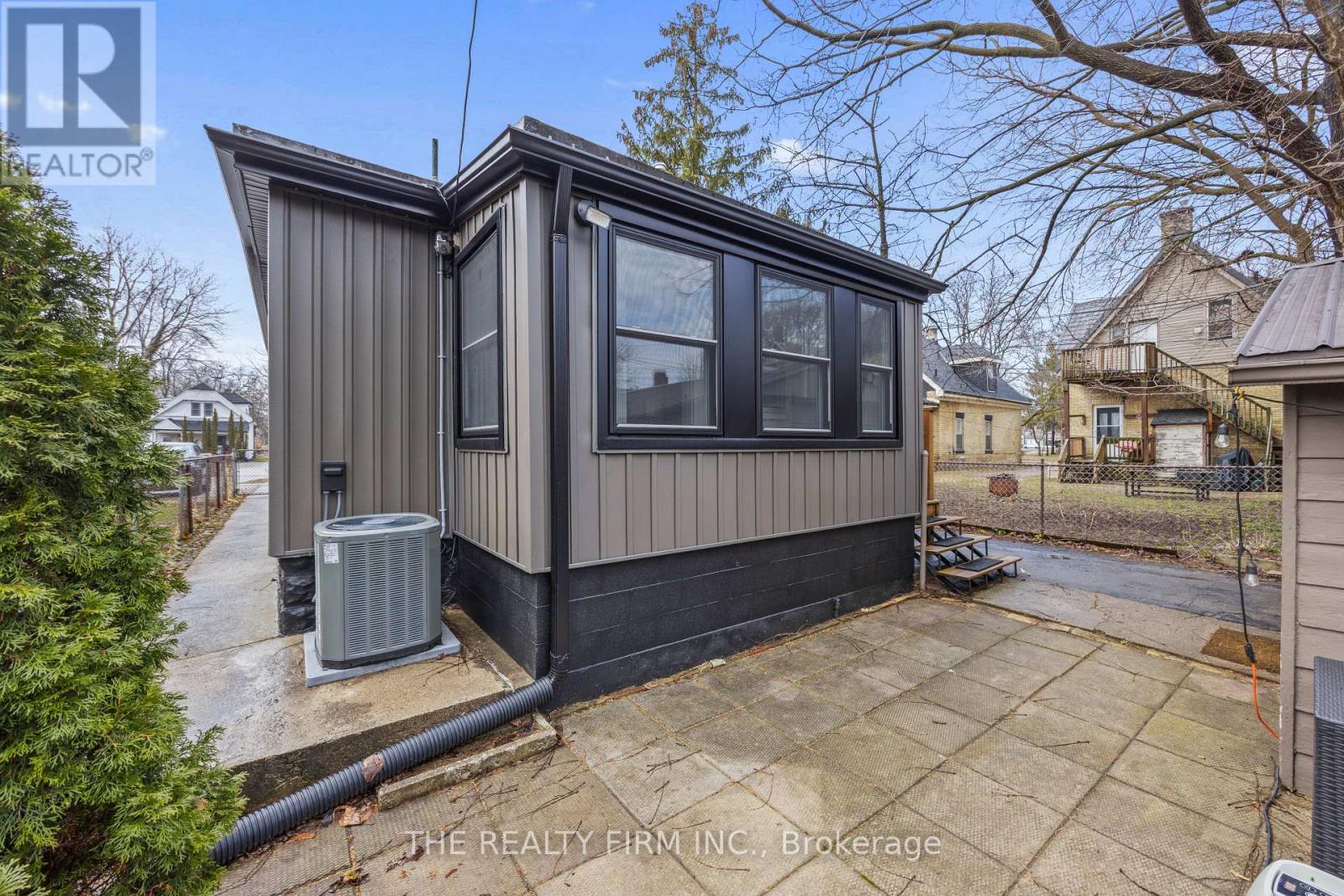 154 Colborne Street, London East, Ontario  N6B 2R9 - Photo 36 - X12909828