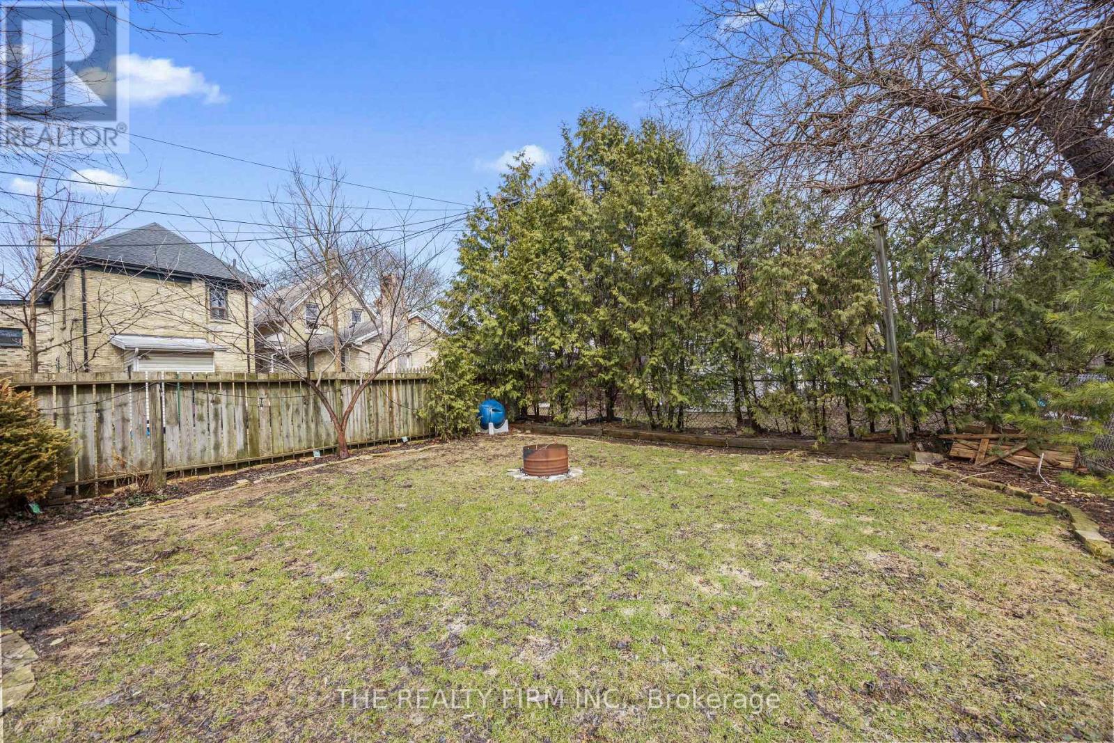 154 Colborne Street, London East, Ontario  N6B 2R9 - Photo 38 - X12909828