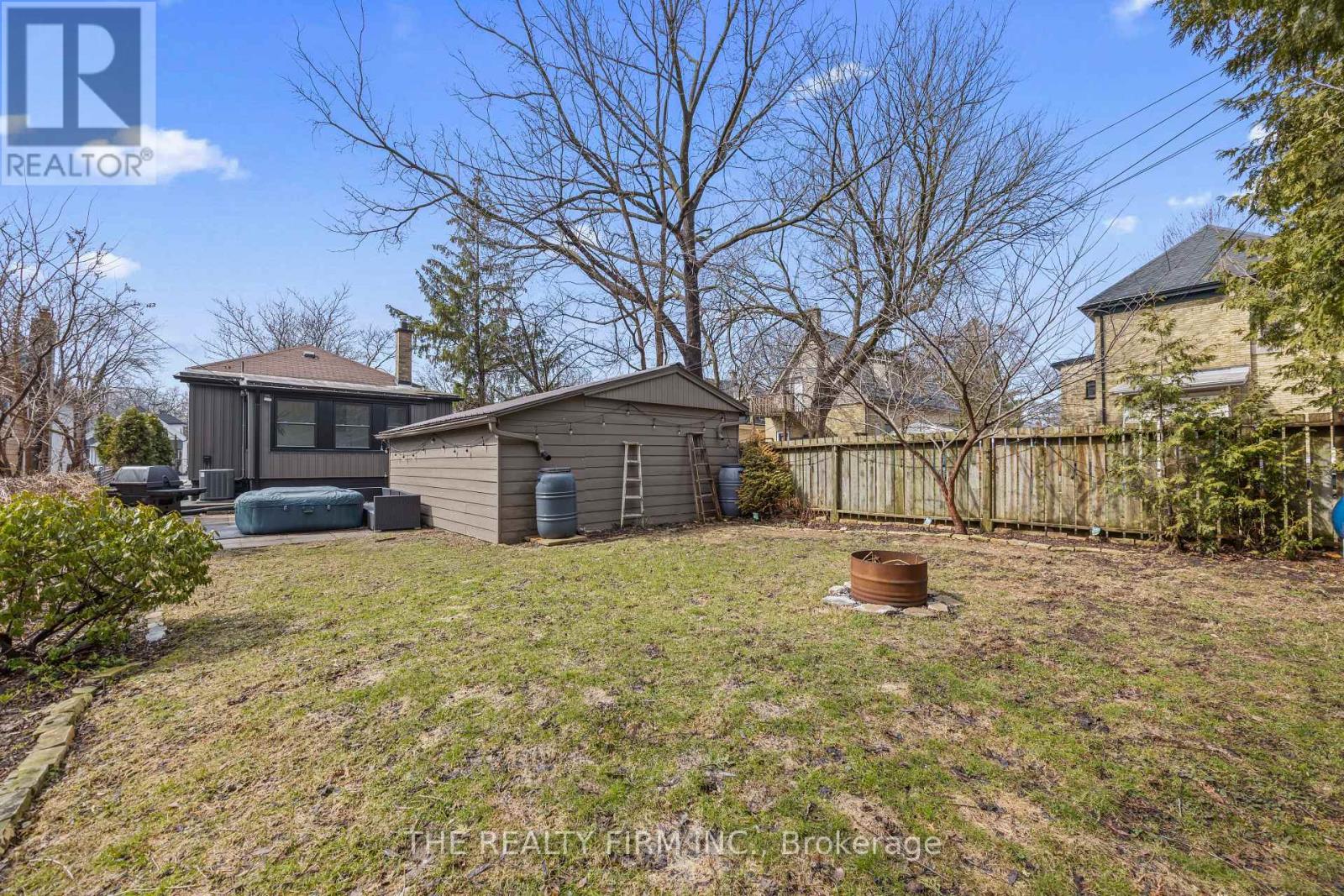 154 Colborne Street, London East, Ontario  N6B 2R9 - Photo 39 - X12909828