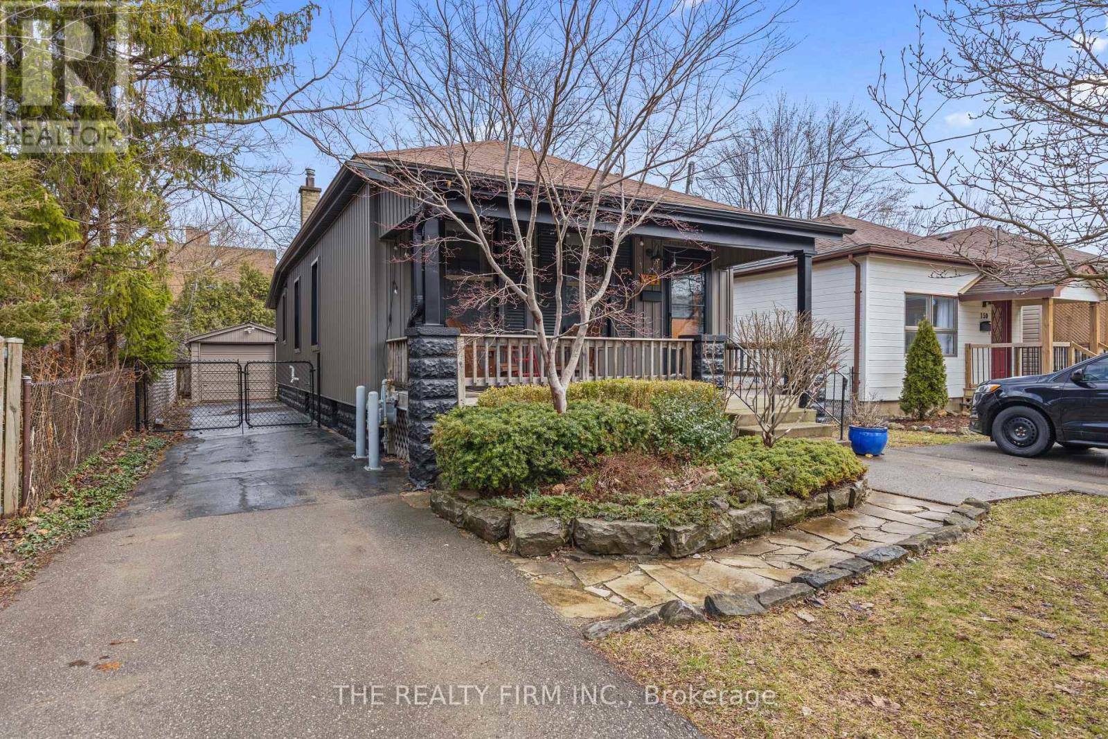 154 Colborne Street, London East, Ontario  N6B 2R9 - Photo 4 - X12909828