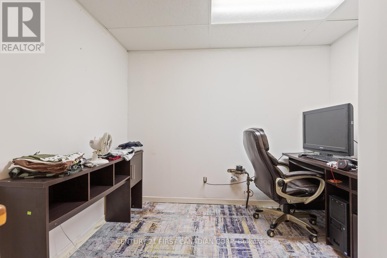 7 Rollscourt Gardens, London North, Ontario  N6G 1L9 - Photo 23 - X12909858