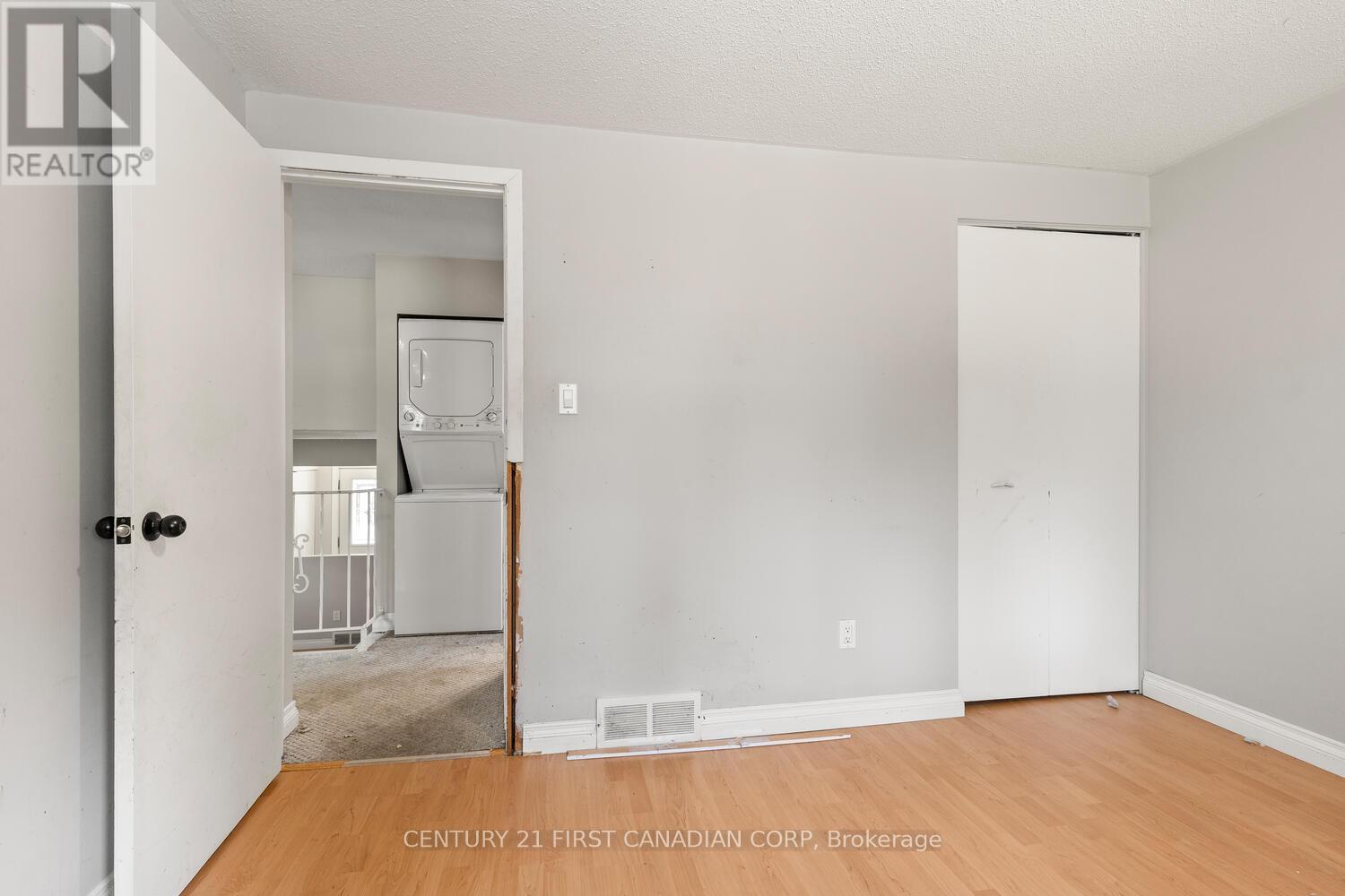 7 Rollscourt Gardens, London North, Ontario  N6G 1L9 - Photo 6 - X12909858