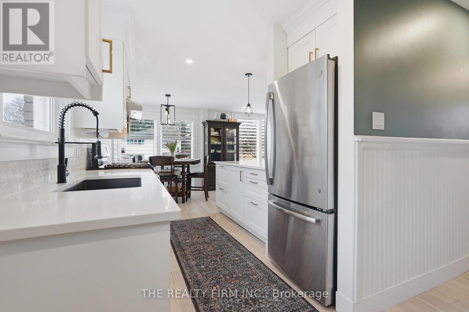 424 Hickson Avenue, London South, Ontario  N6C 2L5 - Photo 10 - X12909878