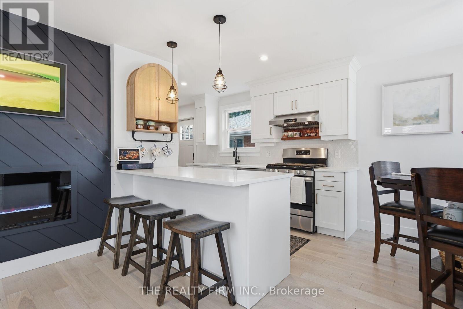 424 Hickson Avenue, London South, Ontario  N6C 2L5 - Photo 15 - X12909878