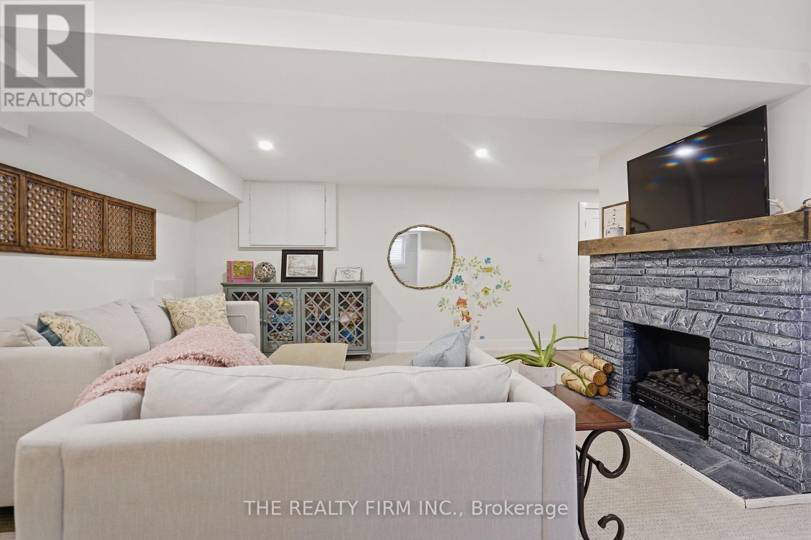 424 Hickson Avenue, London South, Ontario  N6C 2L5 - Photo 33 - X12909878