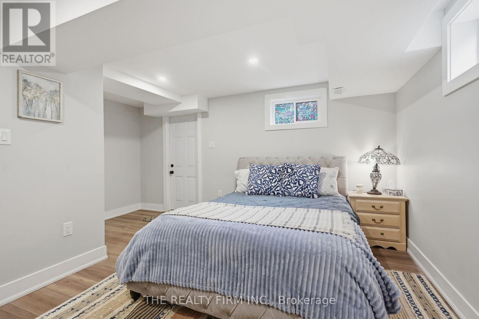 424 Hickson Avenue, London South, Ontario  N6C 2L5 - Photo 36 - X12909878