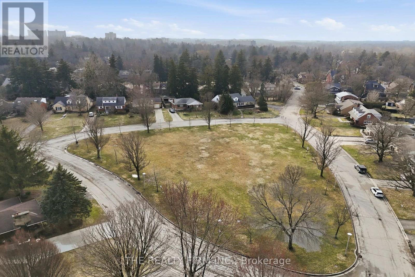 424 Hickson Avenue, London South, Ontario  N6C 2L5 - Photo 49 - X12909878