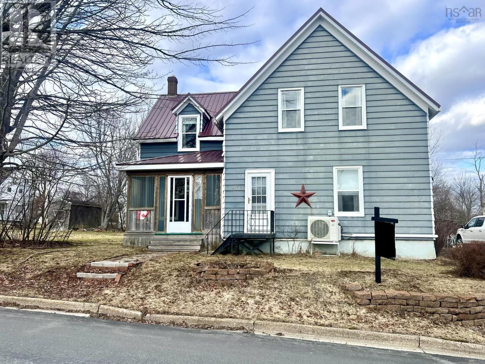 1948 Dufferin Street, Westville, Nova Scotia