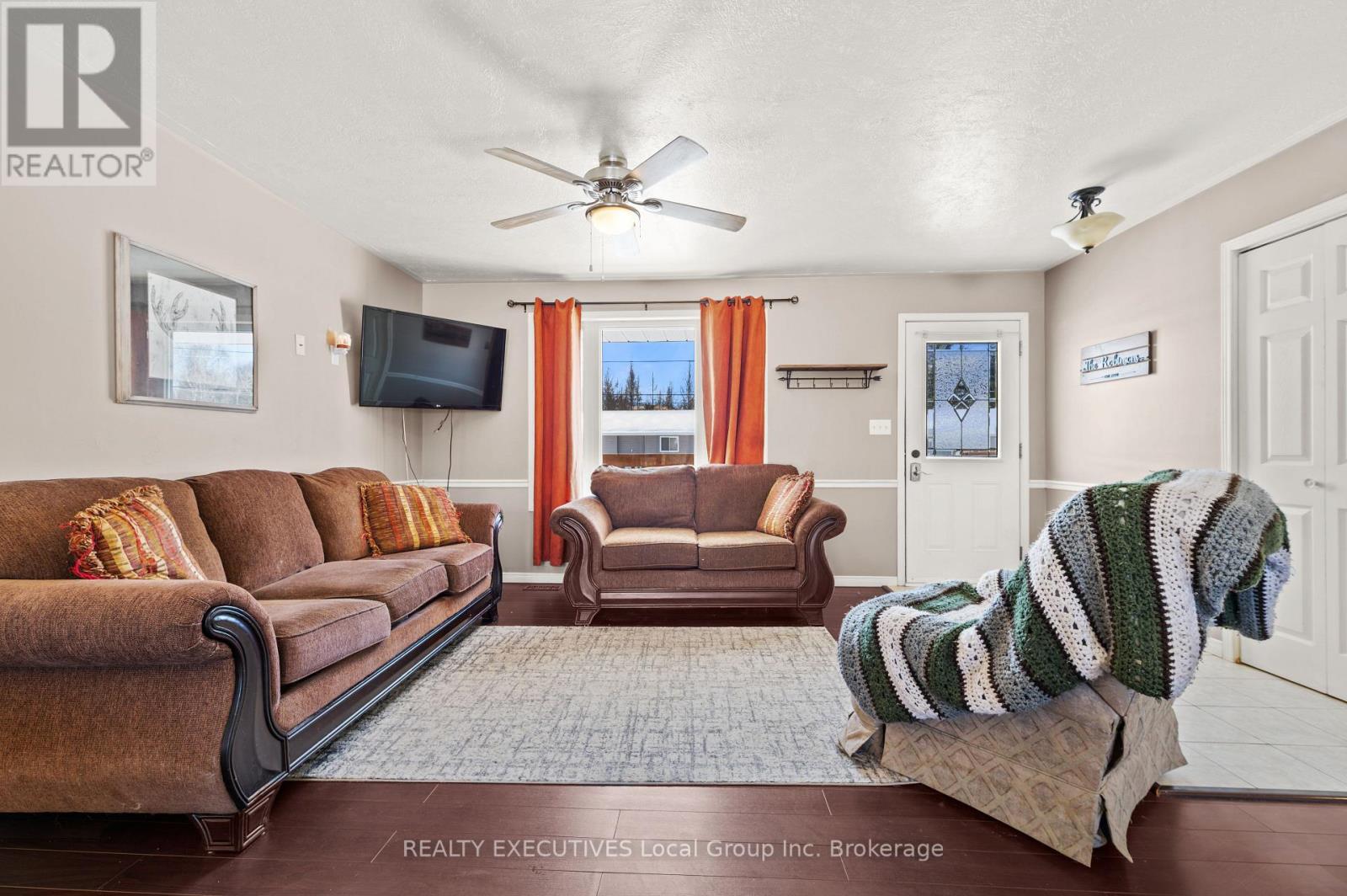 519 Demers Street, West Nipissing, Ontario  P2B 0A1 - Photo 4 - X12908860