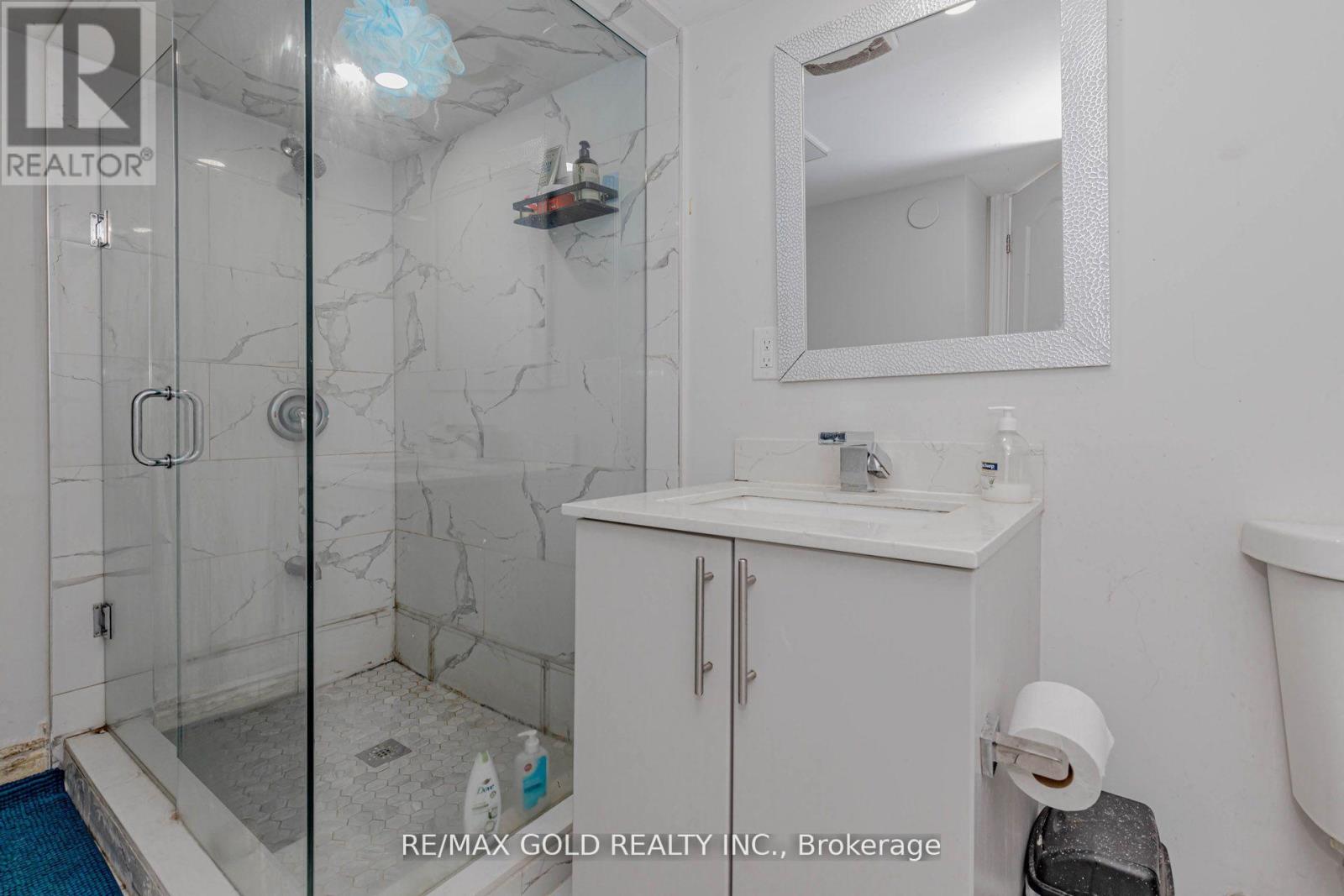 2 Oranmore Crescent, Brampton, Ontario  L6X 0J9 - Photo 39 - W12906282