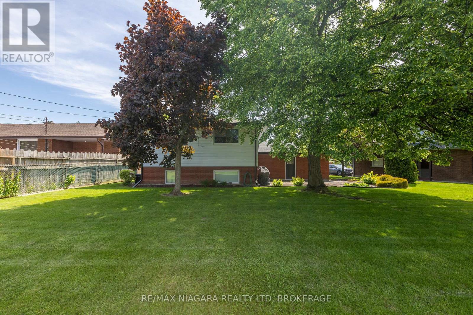 82 Westwood Crescent, Welland (Prince Charles), Ontario  L3C 4R3 - Photo 26 - X12909580