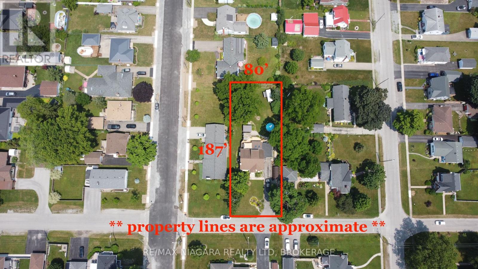 101 Division Street, Port Colborne (Sugarloaf), Ontario  L3K 3B5 - Photo 2 - X12909610