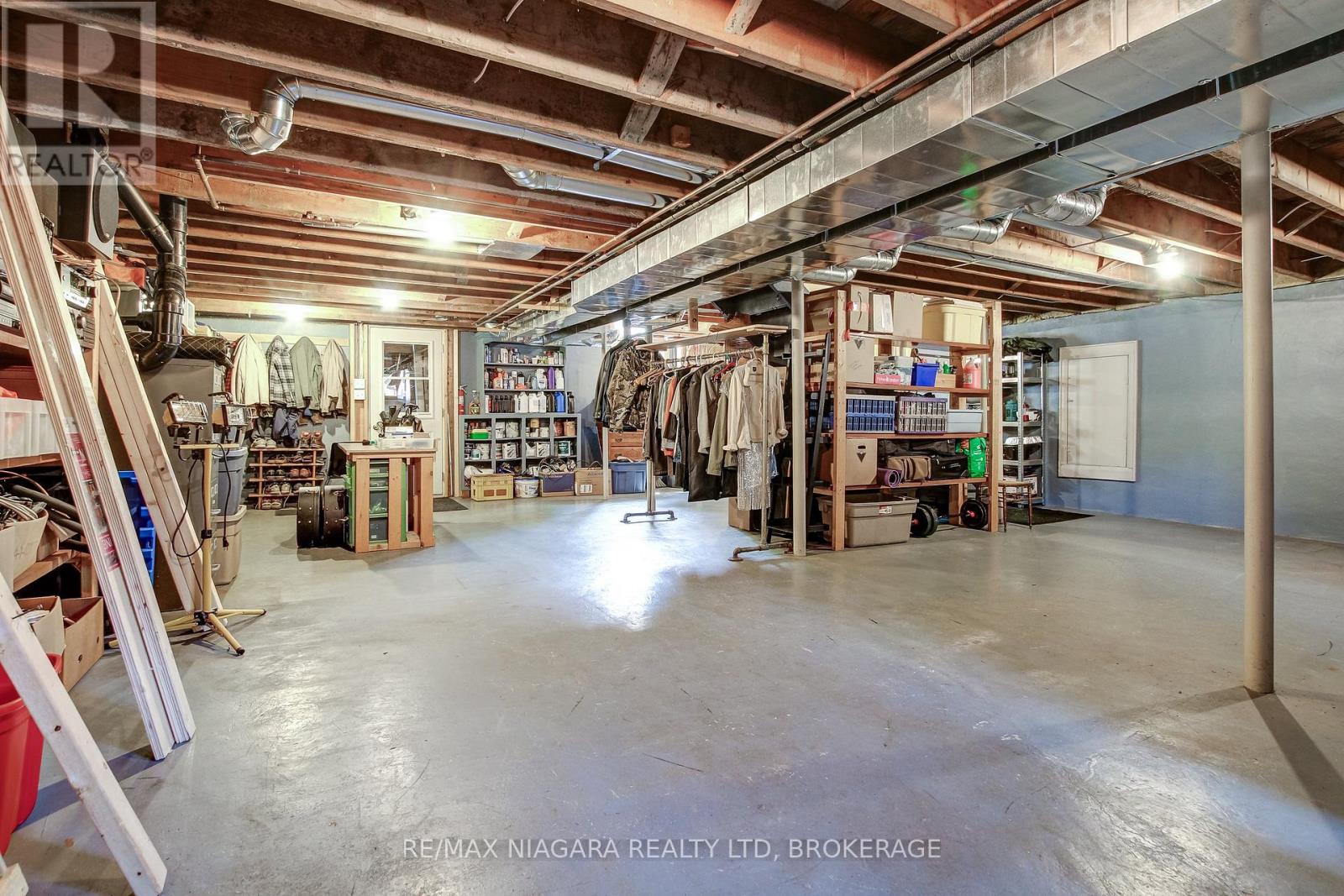 101 Division Street, Port Colborne (Sugarloaf), Ontario  L3K 3B5 - Photo 28 - X12909610