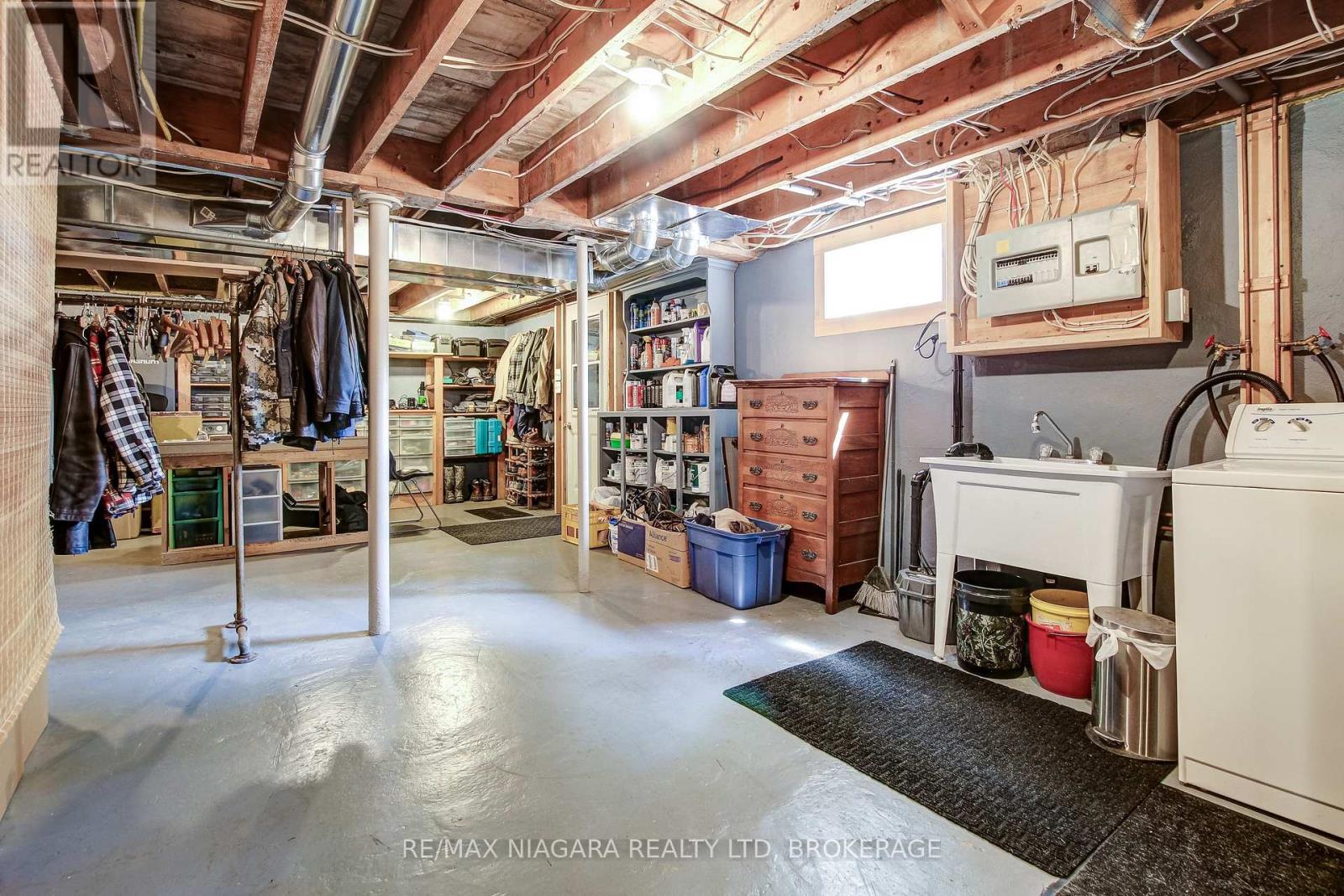 101 Division Street, Port Colborne (Sugarloaf), Ontario  L3K 3B5 - Photo 31 - X12909610