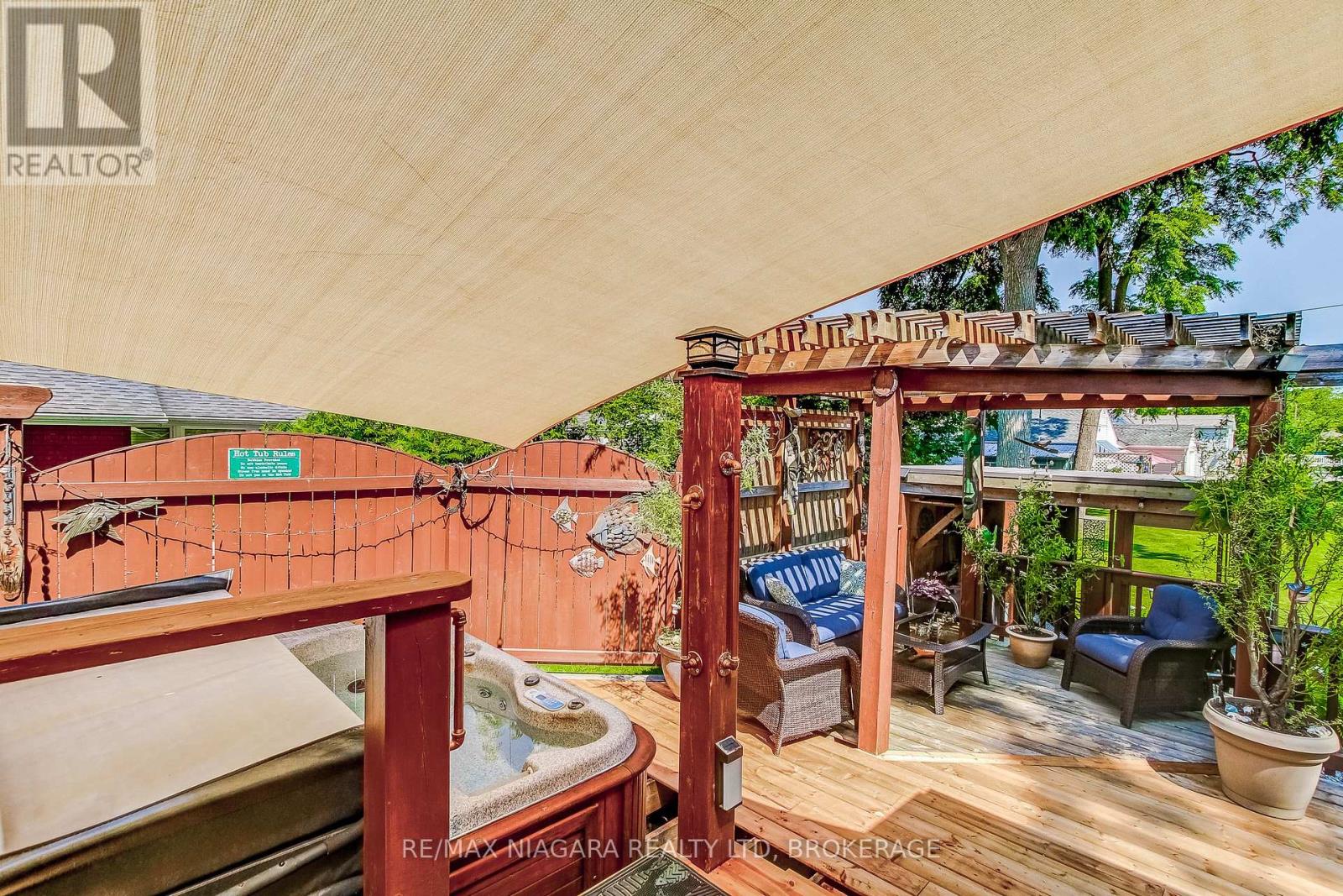 101 Division Street, Port Colborne (Sugarloaf), Ontario  L3K 3B5 - Photo 35 - X12909610