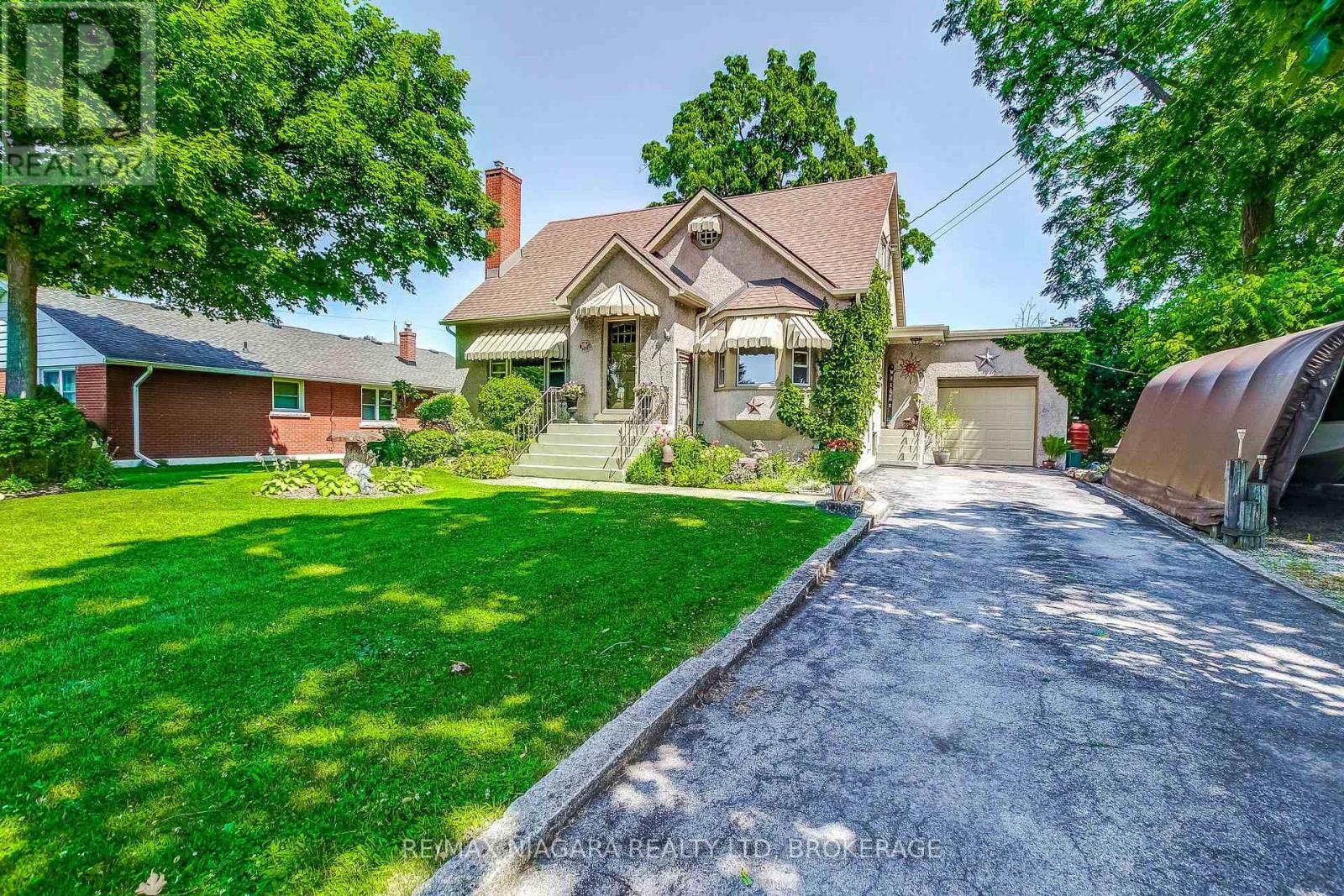 101 Division Street, Port Colborne (Sugarloaf), Ontario  L3K 3B5 - Photo 4 - X12909610