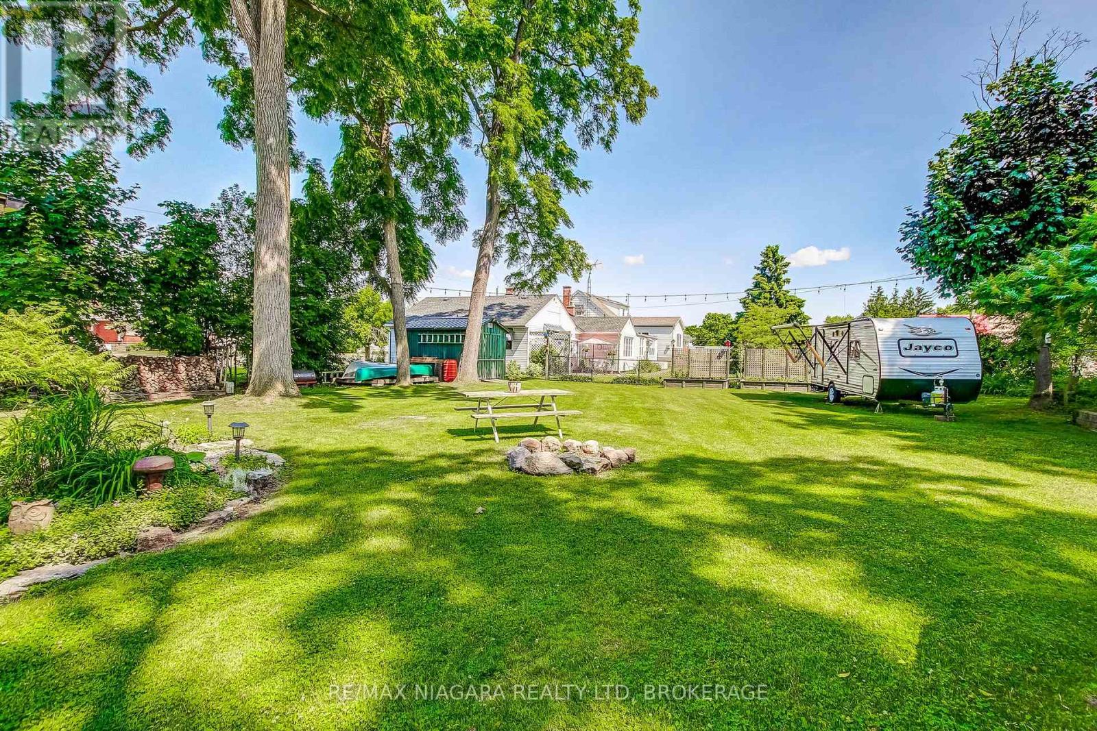 101 Division Street, Port Colborne (Sugarloaf), Ontario  L3K 3B5 - Photo 43 - X12909610