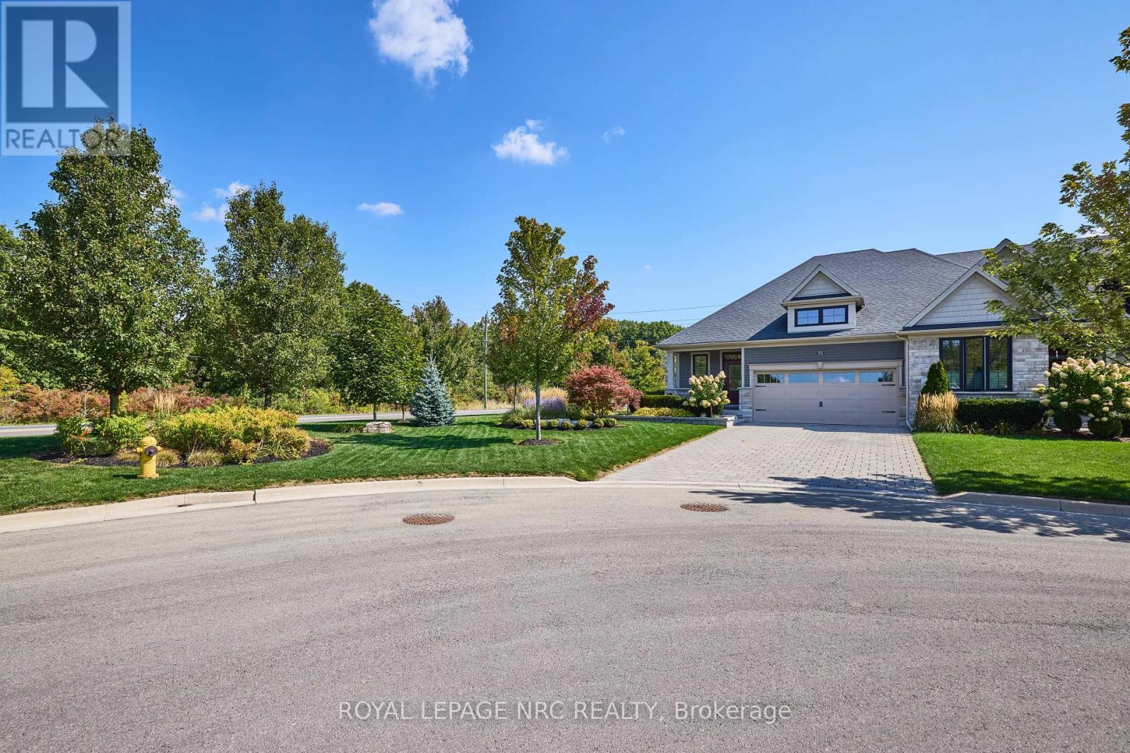 55 Andrew Lane, Thorold, Ontario  L2V 0E4 - Photo 2 - X12909794